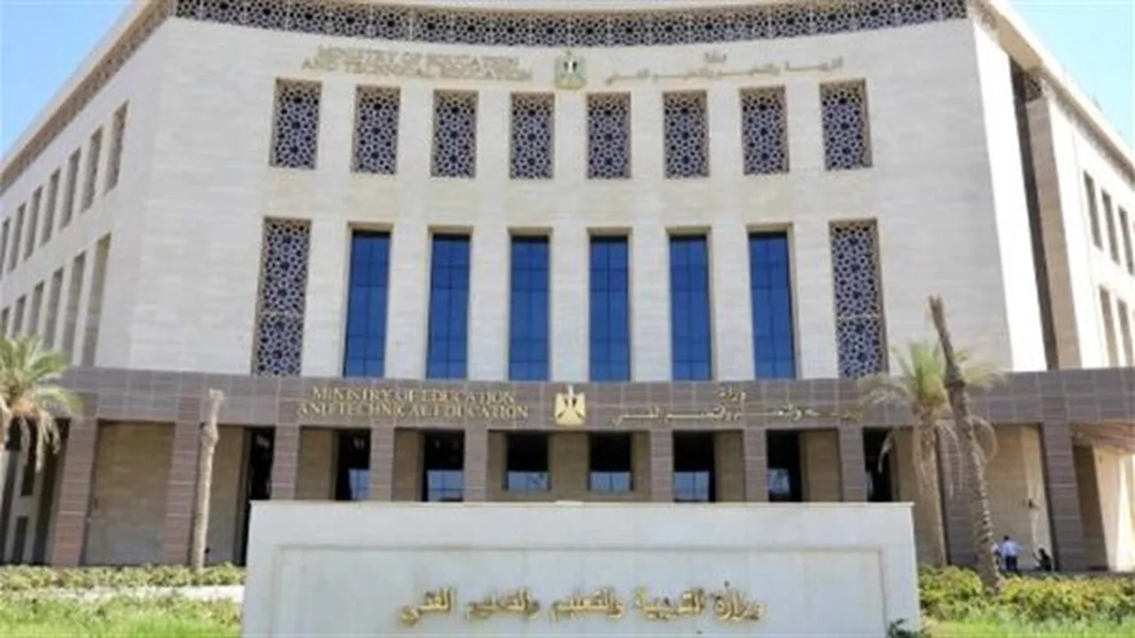 613 تجمعًا أمنيًا تستقبل 921 ألف طالب في امتحانات الثانوية العامة
